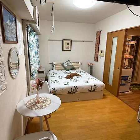 都心の家30 Square Meter King Size Bed With Stepping Rice Токио Экстерьер фото
