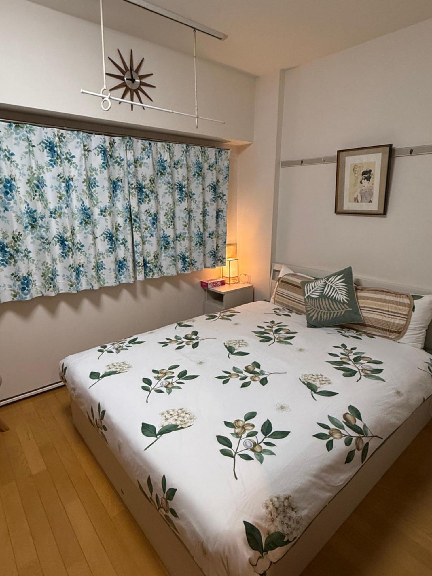 都心の家30 Square Meter King Size Bed With Stepping Rice Токио Экстерьер фото